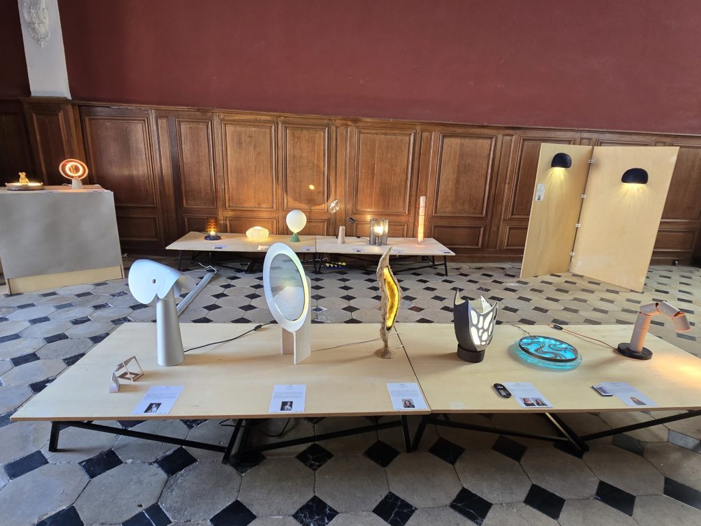 Luminaires exposés
